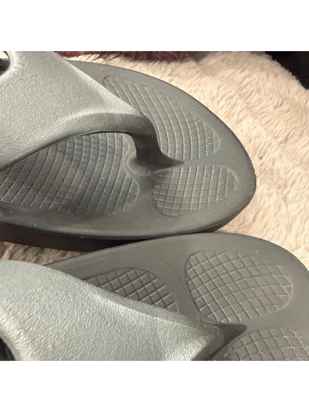 OOFOS OOriginal Sport Sandal, Graphite - Men’s Size 11-13, Excellent Condition